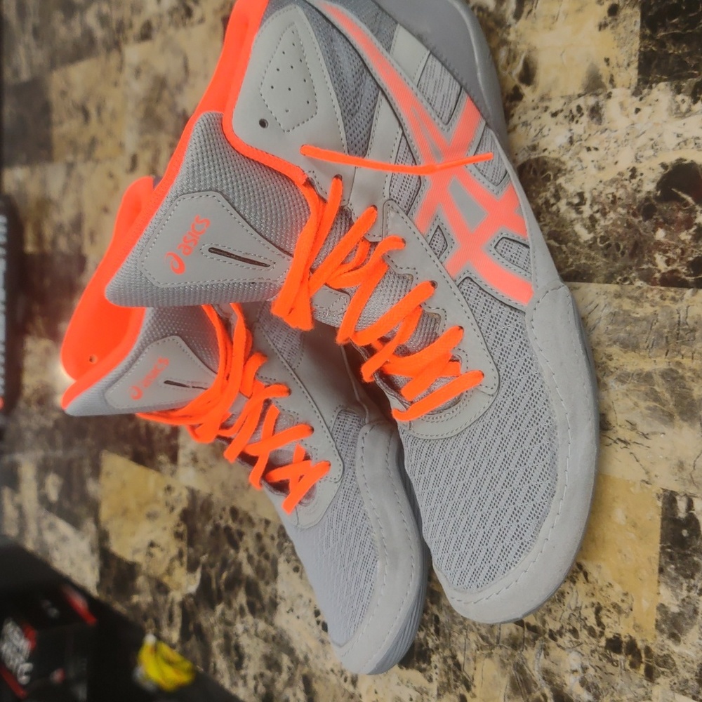 Asics Mens Wrestling shoes